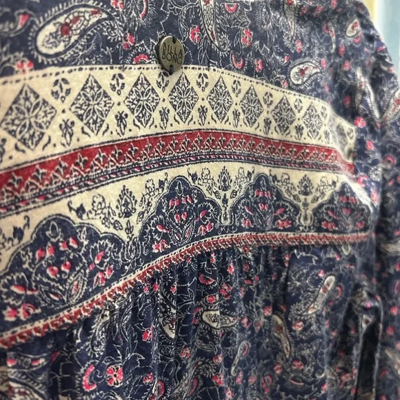EUC Billabong Paisley Tie-Neck Peasant Tunic Dress in Navy and White Design - Picture 11 of 14
